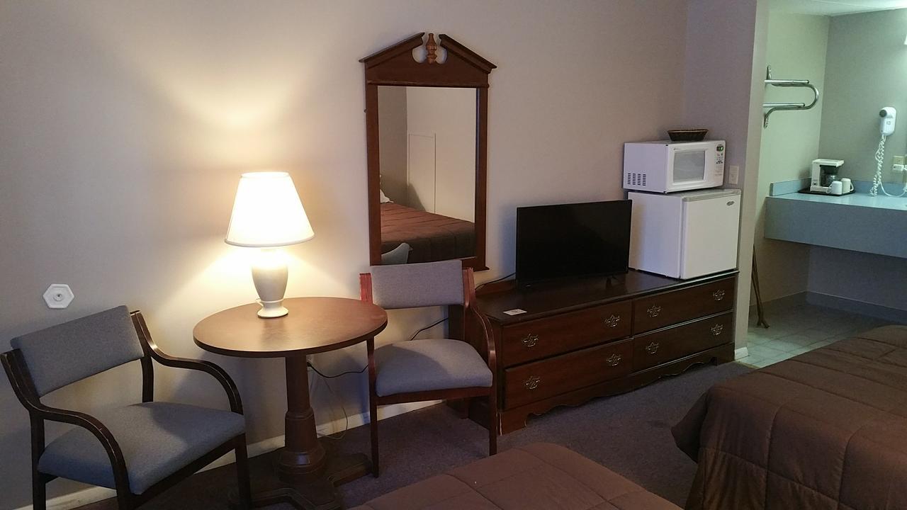 Coach Stop Motel Wellsboro Ngoại thất bức ảnh